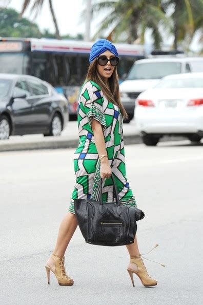 prada sunglasses kourtney kardashian